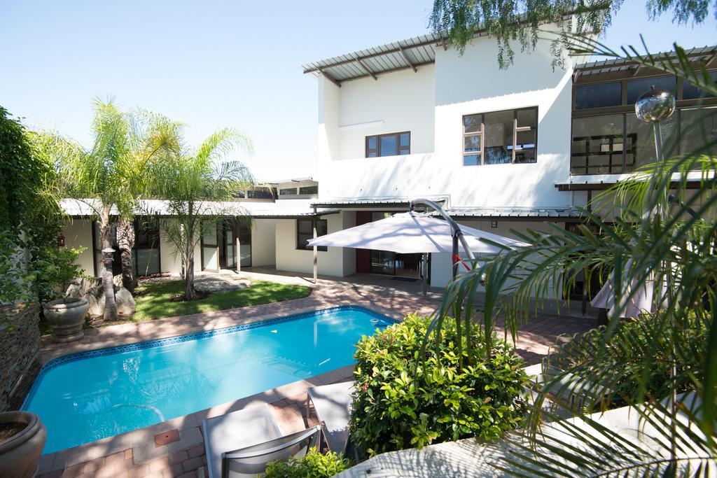 Montebello Guesthouse Windhoek Exterior foto